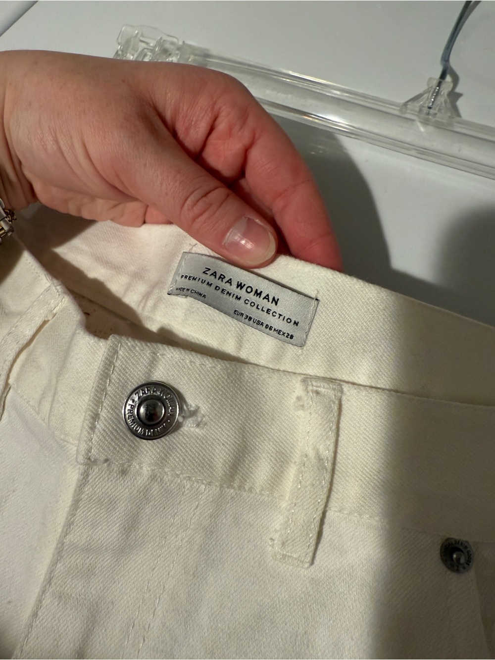 Zara The Western Embroidery Culotte White Jeans - Picture 7 of 7